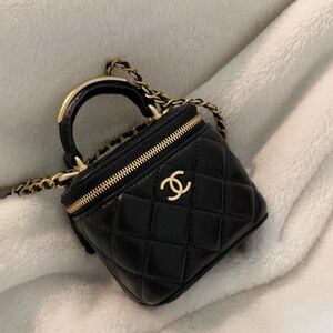Black vanity bag
